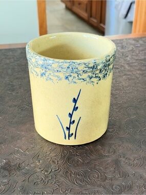 Robinson Roseville Ohio Yellow Ceramic Vase with Blue Accent - Home Art